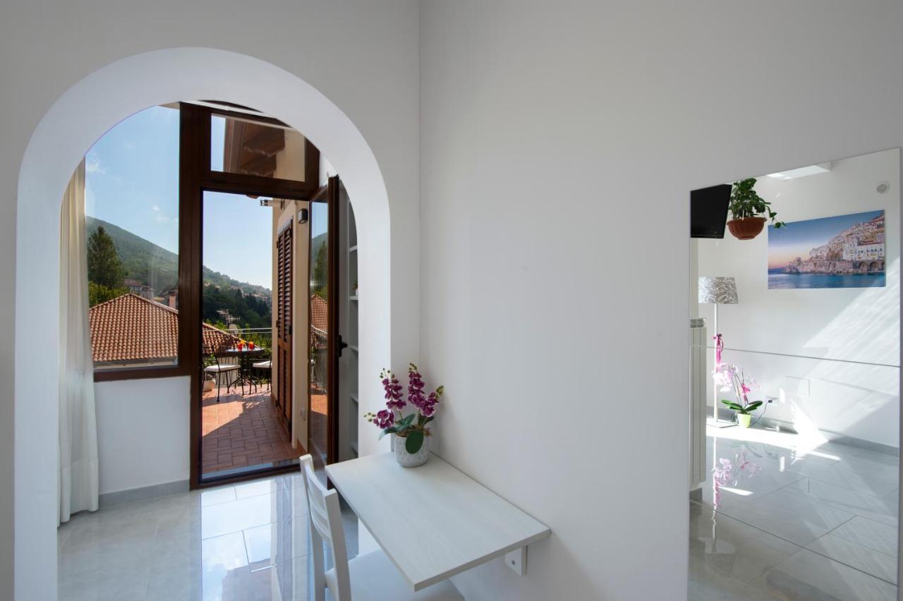 Raggio Di Sole Bed and Breakfast Agerola Eksteriør billede